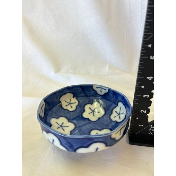 Handmade Blue & White Ceramic Bowl With Floral Design - Picture 2 of 2